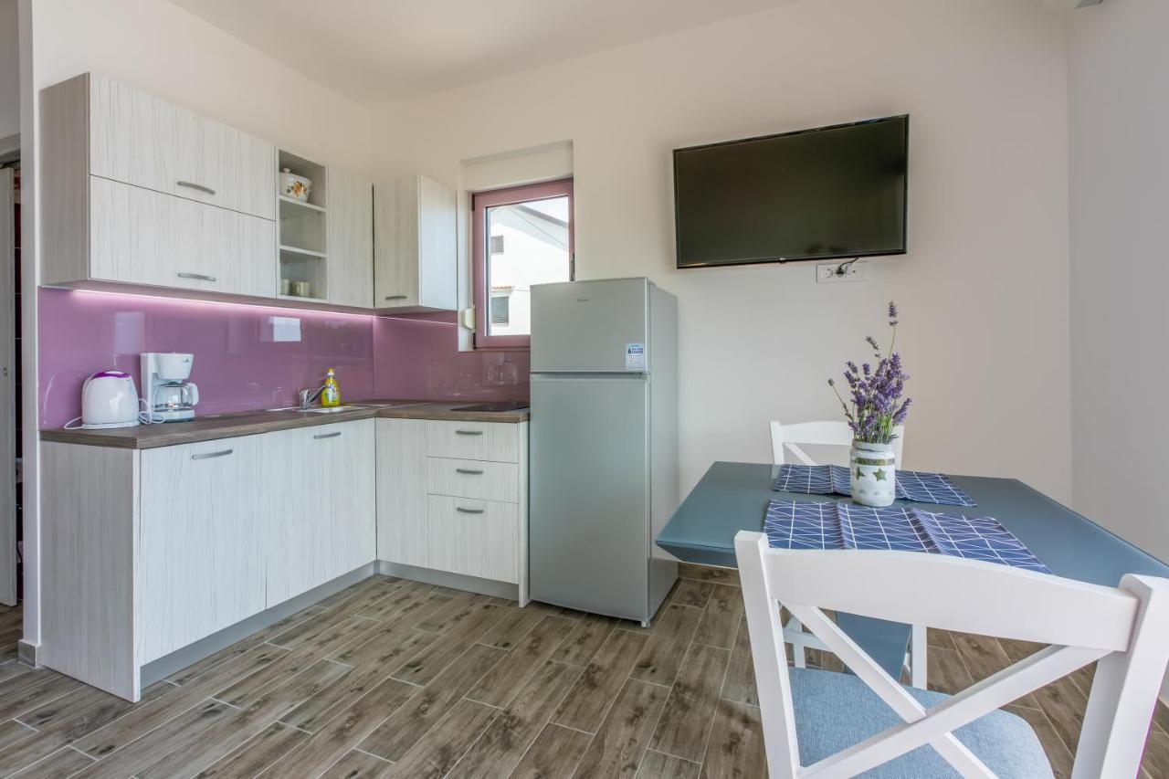Apartmani Rino Драмаль Екстер'єр фото